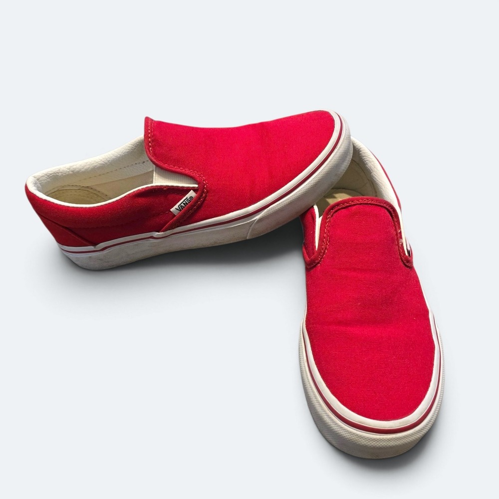 Vans Classic Slip-On Red Canvas Skate Shoes Mens 4.5 / Womens 6.0